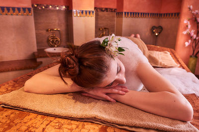 Seifenschaum-Massage im Hamam im Wellnesshotel Bayern