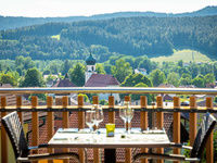 Terrasse des Wellnesshotel Bayerischer Wald in Grafenwiesen